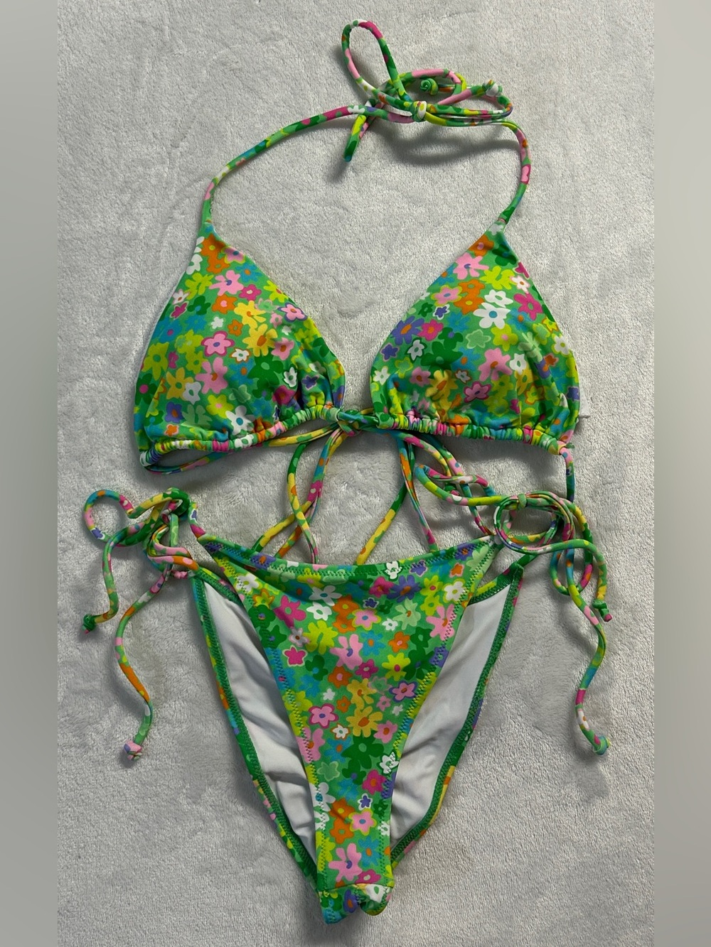 WHITE FOX women's lime fleur golden hour cabo 2pc bikini set, M.